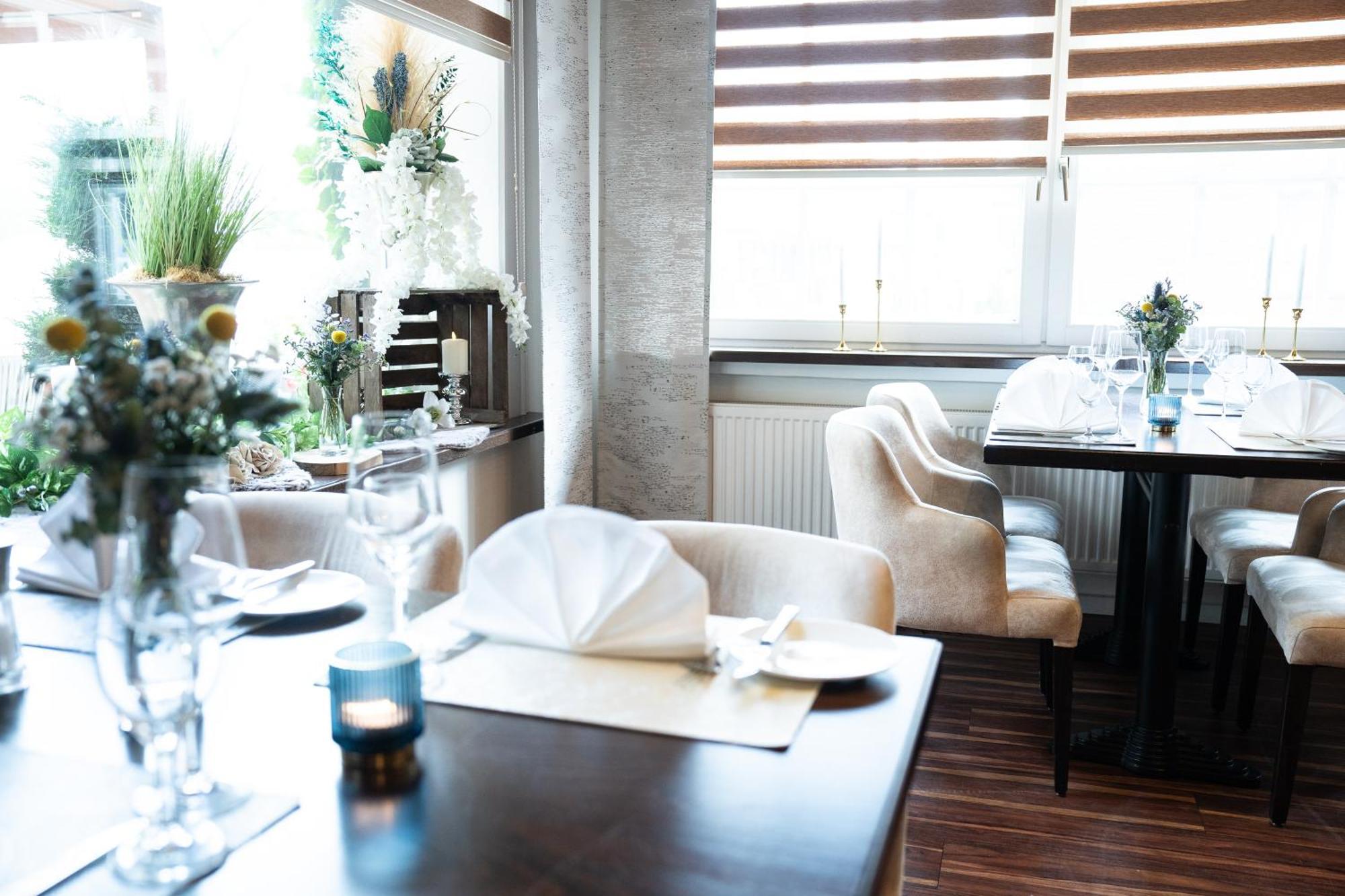 Hotel Zur Post New Style Garrel Экстерьер фото